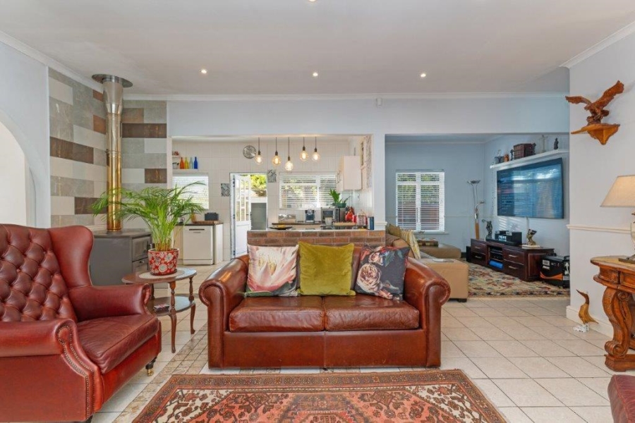 3 Bedroom Property for Sale in Table View Western Cape